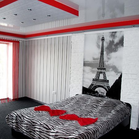 Apartment On Bohoiavlenskyi Avenue Mikołajów Zewnętrze zdjęcie