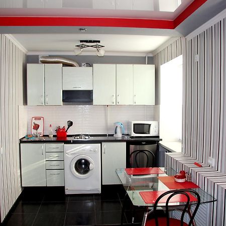 Apartment On Bohoiavlenskyi Avenue Mikołajów Zewnętrze zdjęcie